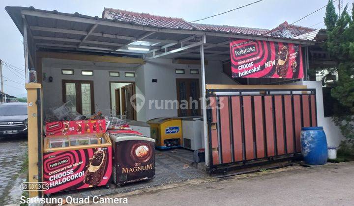 Rumah Butuh Minim Renovasi Unfurnished SHM jl somawinata Ngamprah, Bandung Barat 1