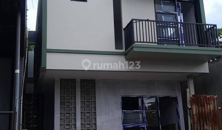 Rumah 2 Lantai Baru Unfurnished SHM di Cigadung Bandung 2