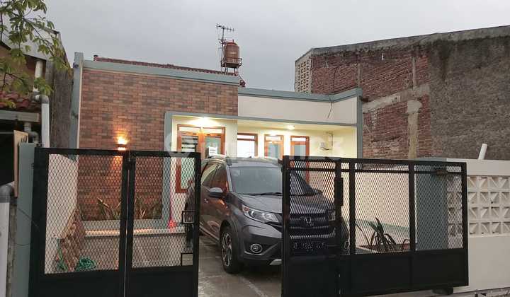 Flood-Free, House, 1 Floor, Freehold Title, Eligible for Mortgage, Cibiru Complex near UPI Flood-Free, House, 1 Floor, Freehold Title, Eligible for Mortgage, Cibiru Complex near UPI