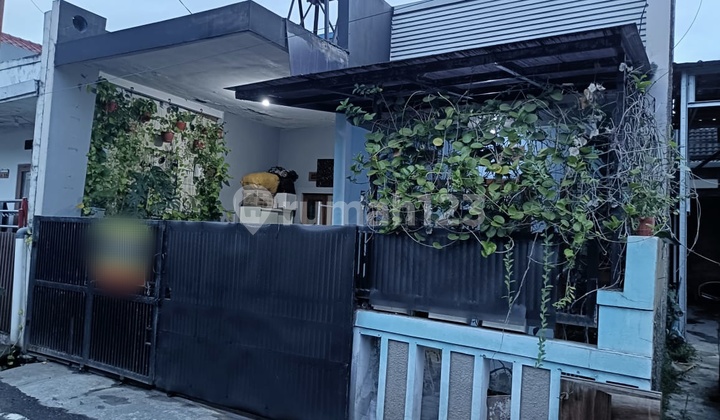 Nice House with SHM in Griya Asri Complex, Cisaranten Endah, Arcamanik, Bandung City, West Java, Indonesia, 40293, Arcamanik Nice House with SHM in Griya Asri Complex, Cisaranten Endah, Arcamanik, Bandung City, West Java, Indonesia, 40293, Arcamanik