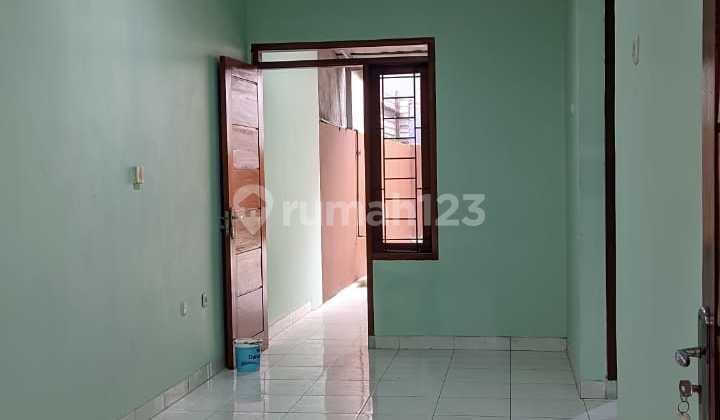 Good House Unfurnished SHM Cisaranten Complex, Arcamanik, Bandung 2