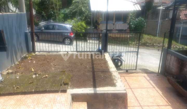 Rumah Butuh Minim Renovasi SHM di Komplek Green Hill Residence, Jl. Jatihandap, Jatihandap, Mandalajati, Kota Bandung, Jawa Barat, Indonesia, 40195, Mandalajati 2