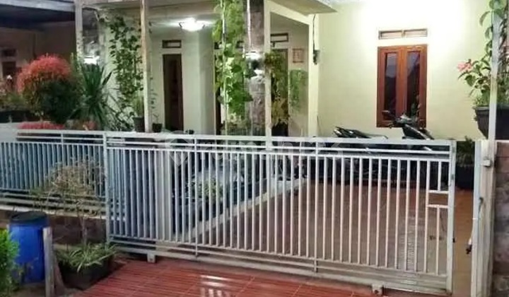 Rumah Bagus Semi Furnished SHM cluster Bojongsoang, Bandung Rumah Bagus Semi Furnished SHM cluster Bojongsoang, Bandung