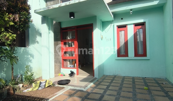 Rumah Butuh Minim Renovasi SHM Komplek Cisaranten Arcamanik 2