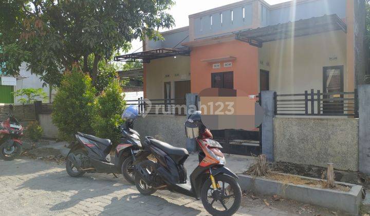 Rumah Bagus Unfurnished SHM di Taman Cileunyi, Bandung 1