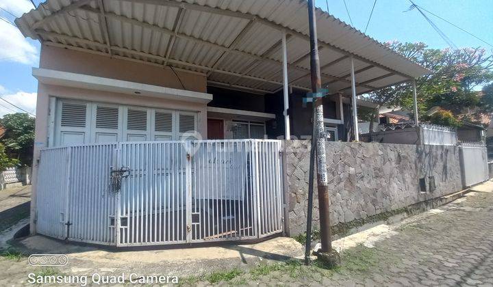 Rumah Bagus Unfurnished SHM di Margahayu Raya Bandung 1