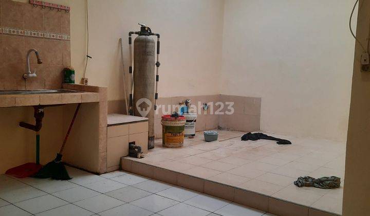 Rumah Bagus Unfurnished SHM di Bumi Adipura Dkt Summareconbandung 2