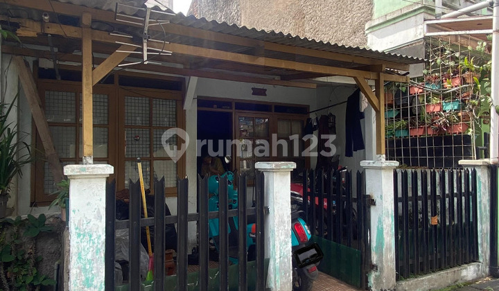 Rumah Butuh Minim Renovasi SHM Dekat di Terminal Antapani, Jl. Terusan Jakarta #274, Antapani Tengah, Antapani, Kota Bandung, Jawa Barat, Indonesia, 40291, Antapani Rumah Butuh Minim Renovasi SHM Dekat di Terminal Antapani, Jl. Terusan Jakarta #274, Antapani Tengah, Antapani, Kota Bandung, Jawa Barat, Indonesia, 40291, Antapani
