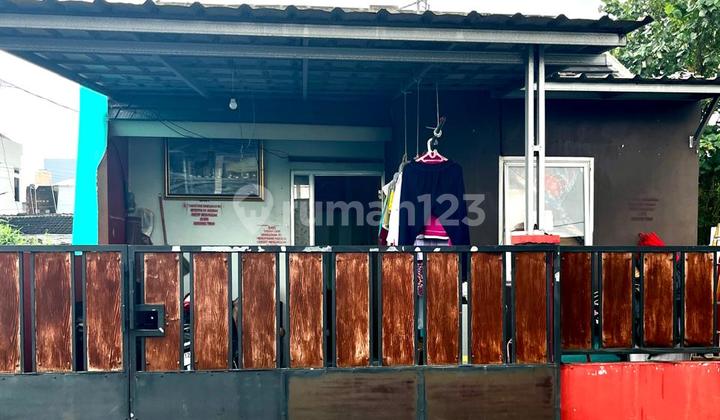 Rumah Butuh Minim Renovasi SHM Komplek Dekat Upi Cibiru Rumah Butuh Minim Renovasi SHM Komplek Dekat Upi Cibiru