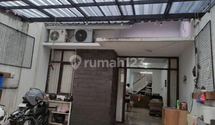 Rumah, SHM, Siap Huni,Komplek Cisaranten Dekat Kampus Al Ghifari Sport Jabar Arcamanik