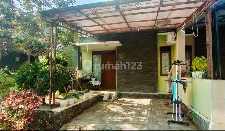 Rumah Bagus Unfurnished SHM di Pesona Pasteur Kota Bandung 1