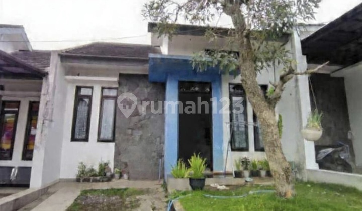 Rumah Bagus SHM di Komplek Pnm Residence 2, Jl. Pnm Raya No.31, Cileunyi Kulon, Cileunyi, Bandung, Jawa Barat, Indonesia, 40621, Cileunyi