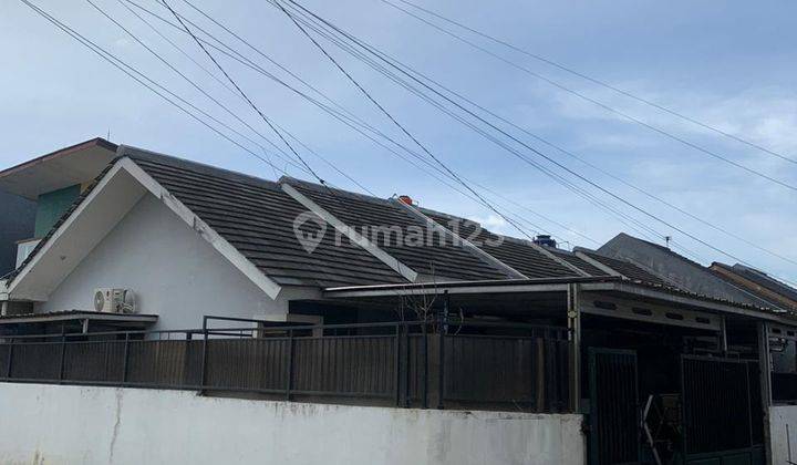 Rumah Bagus Unfurnished SHM di Cisaranten , Bandung 2