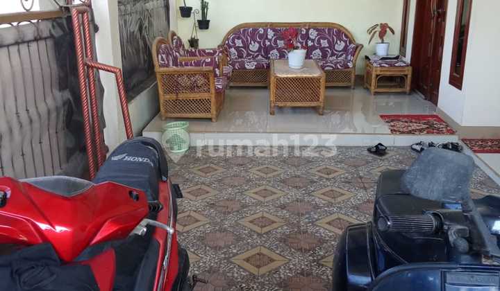 Rumah Terenovasi Unfurnished SHM komplek GBA 3 Bojongsoang, Bandung