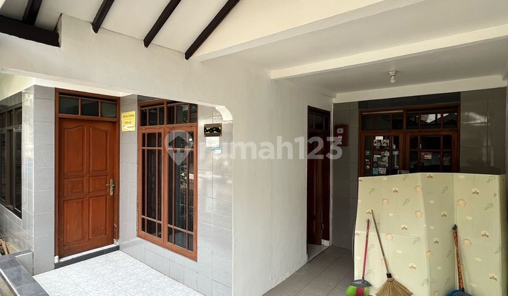 A 2-story house ready to occupy, strategically located in Marhagayu, Soekarno Hatta. 2