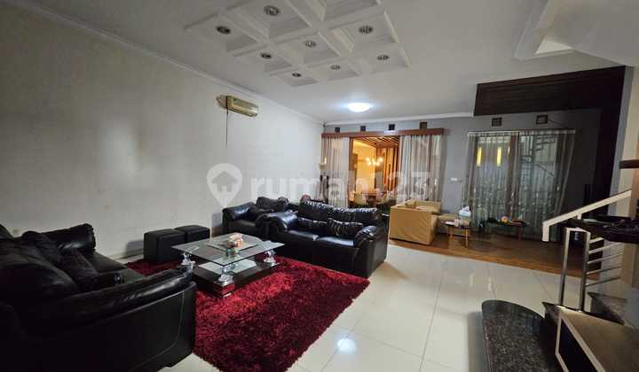 rumah mewah lokasi strategis dekat exitol dan stt telkom buah batu