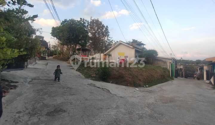 Dijual rumah lt136/45 hrg385jt di Komplek manglayang regensi cileunyi