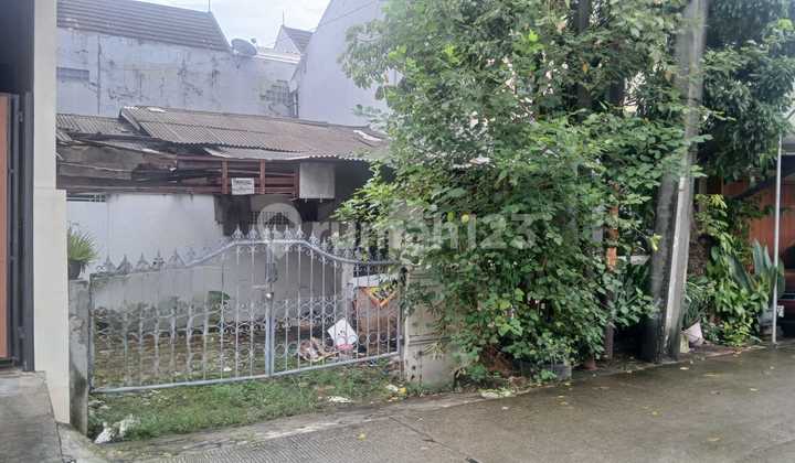 Rumah 1 Lantai Perlu Renovasi ,Hitung Tanah, Harga di Bawah NJOP