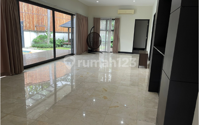 Rumah mewah 2 lantai private di cluster The Villas Kebagusan Jakarta Selatan 2