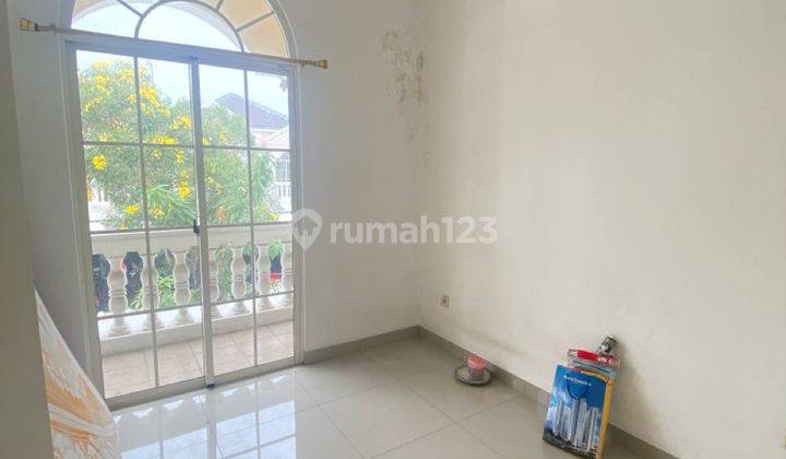 Rumah 2 lantai siap huni, Nego  di Green Lake City Cluster West Europe 2