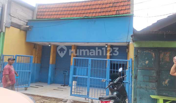 Ruko 2 Lantai Ex Bengkel Mobil, Ada Tanah Kosong Buat Gudang di Cawang Ruko 2 Lantai Ex Bengkel Mobil, Ada Tanah Kosong Buat Gudang di Cawang