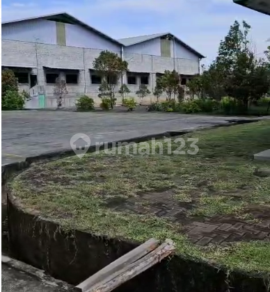 Factory and Land ready to use, Location near Toll Road, Negotiable Price in Batang Semarang. Factory and Land ready to use, Location near Toll Road, Negotiable Price in Batang Semarang.