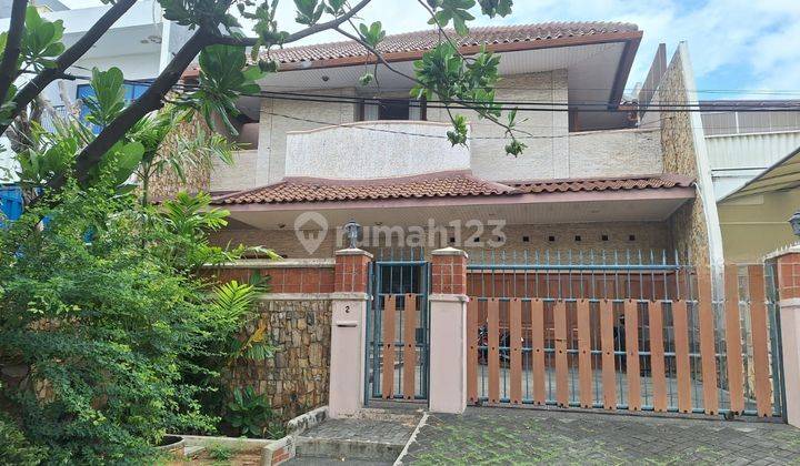 Rumah 2 lantai Harga dibawah  NJOP masih Nego ,siap huni di Ancol Barat  1