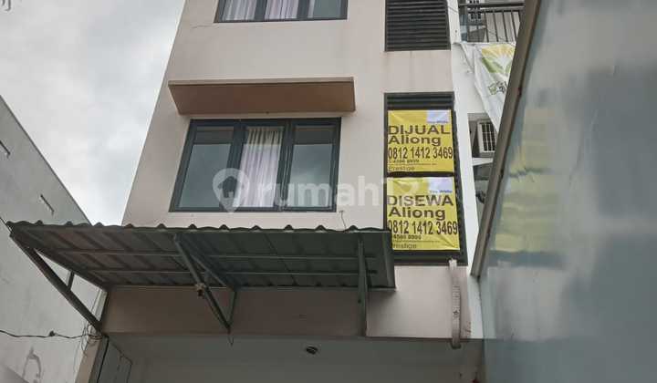 Rumah 3,5 Lantai bisa Buat Usaha di Summagung Kelapa Gading Jakarta Utara