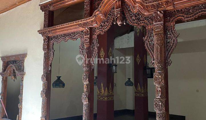 Rumah 2 Lantai Antik Dengan Interior Kayu Jati di Cimanggis Depok 2