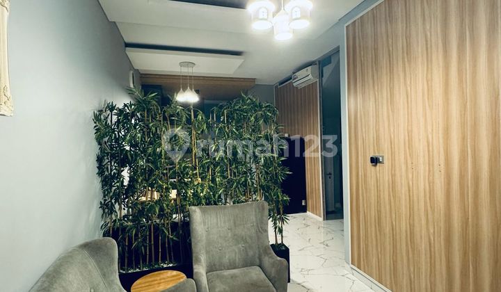 3-story house Fully Furnished ready to occupy, Negotiable in Gading Pelangi Kelapa Gading 2