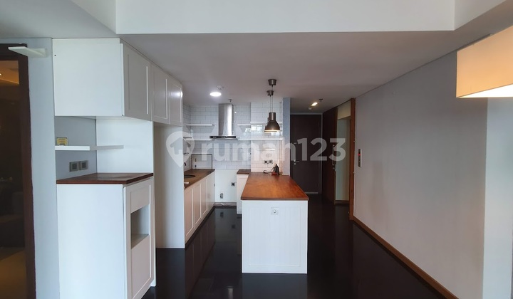 Apartemen St Moritz  kosongan ,harga Nego lokasi Ok di Kembangan  Jakarta Barat