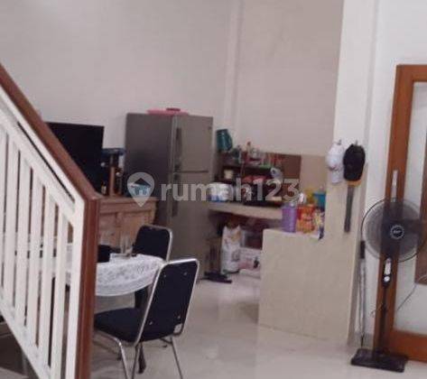 Rumah 2 lantai Fully Furnish siap huni dekat ke kelapa Gading di Semper 2