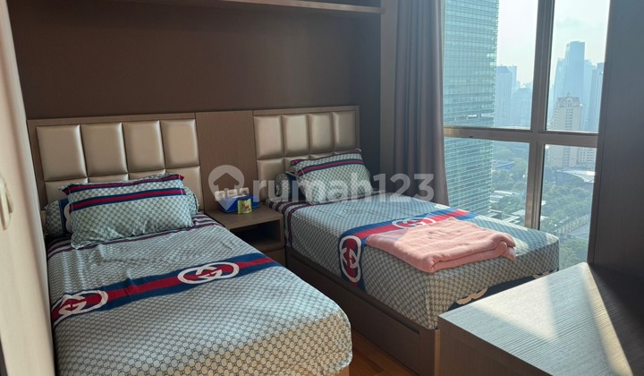 Apartemen Residence 8 selangkah ke mall astha 2