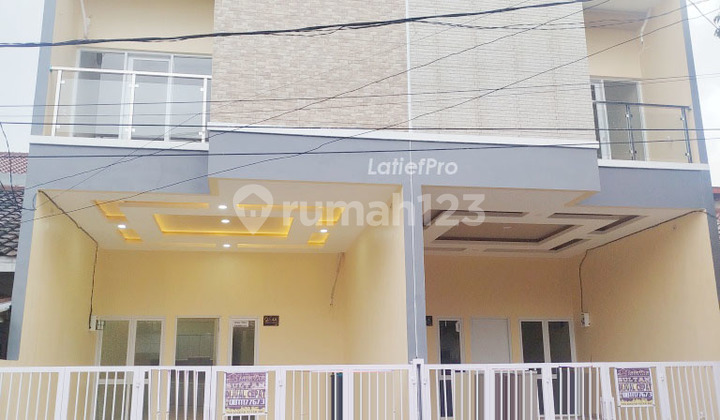 Rumah Kuning Harga Hebring Kondisi Glowing 2