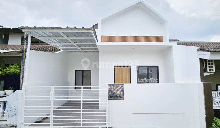 Rumah Putih Harga Okesih Lingkungan Bersih 1