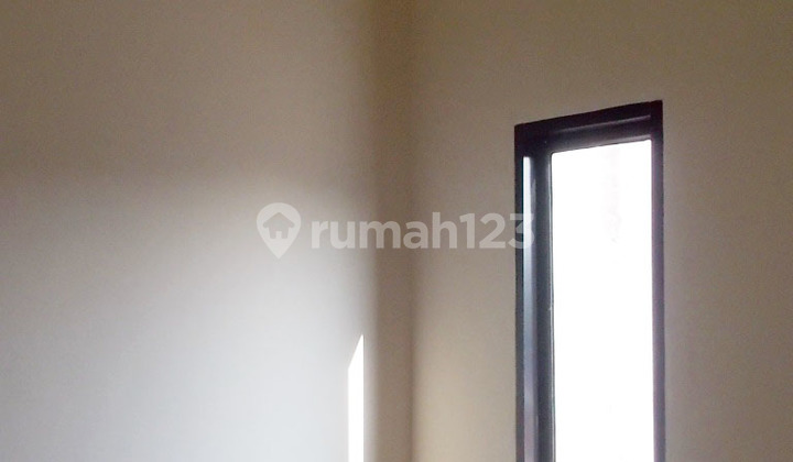 Hurry Up and Grab an Affordable Multi-Level House 2