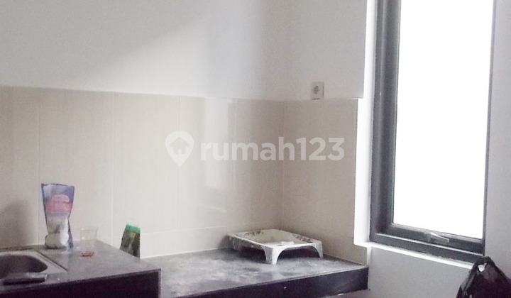 Mansion House Fake Price Hurry Buy in Bulk 2