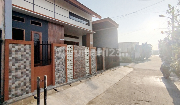 Charming Brown House Price Attracts Everywhere Nearby 2