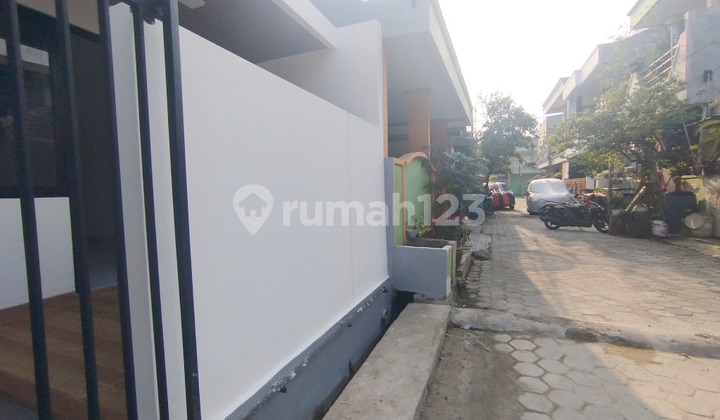 Rumah Putih Harga Gurih Lokasi Bersih 2