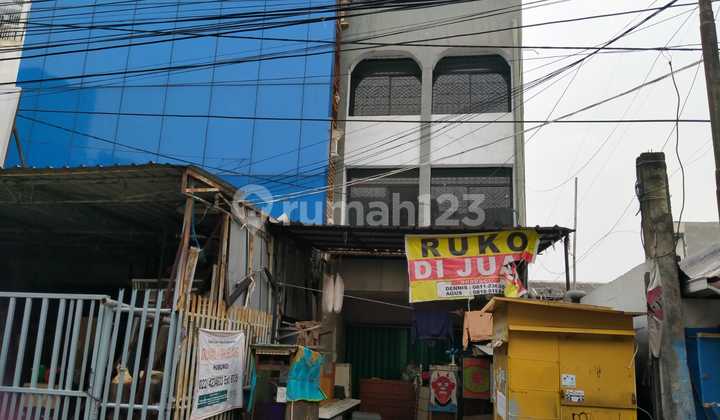 Ruko Murah 2 Lantai di Jl. Petojo Melintang No. 3, Petojo Selatan, Gambir, Kota Jakarta Pusat, DKI Jakarta, Indonesia, 10160, Petojo
