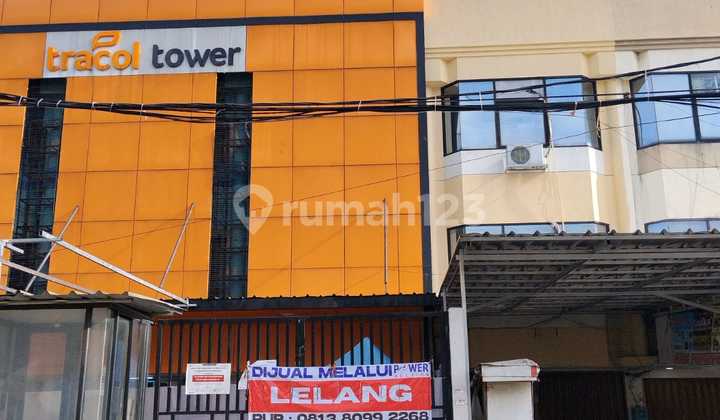 Affordable 3-Story Shophouse Rarely Available on Jl Kedoya Raya 2