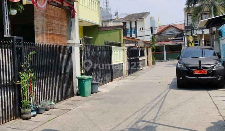 Rumah Murah 2 Lantai Di  Jl Janur Hijau 1  Rawa Badak 2