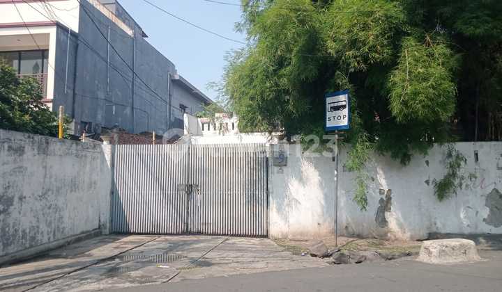 Dijual Rumah Murah Stategis di Pl Terbaru Jl H Jian No.19,Cipete