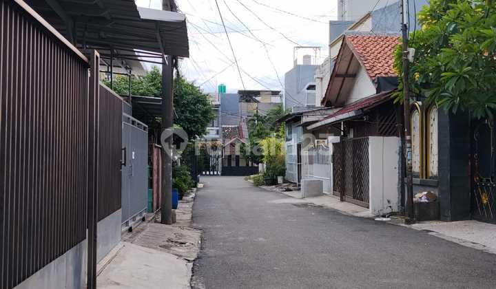 Rumah Murah Jarang Ada di Jl. Surya Sarana No 23, Kedoya Utara 2