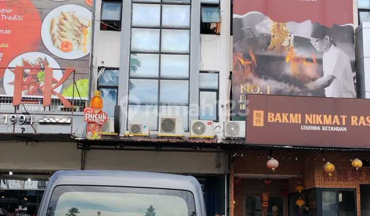 Cheap 3-Story Shop House At Ruko Paramount A1 Block Aa No 46 Cheap 3-Story Shop House At Ruko Paramount A1 Block Aa No 46