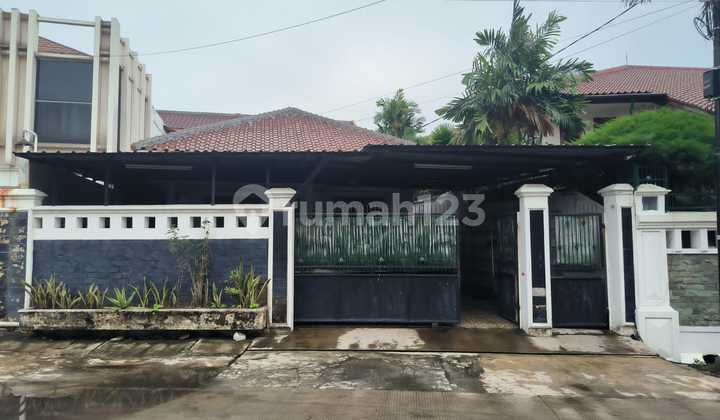 Rumah Murah Jarang Ada di Jl. Surya Sarana No 23, Kedoya Utara