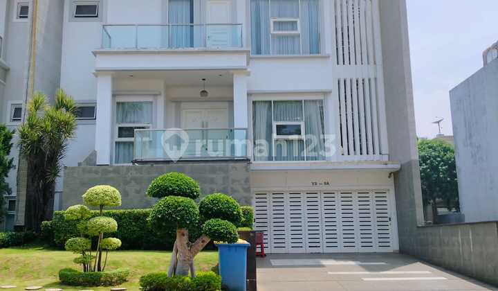 Luxury Huuh3 Floor House in Bgm Pik Lotus Palace Within the Cluster