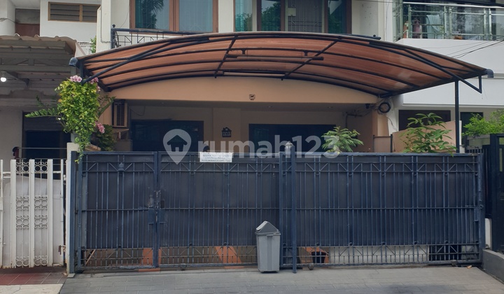 Dijual Murah Rumah 2 Lantai Di Jl Pelepah Elok Viii