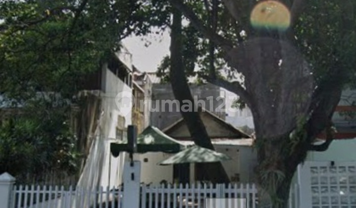 Rumah Potensial Lokasi Premium  2