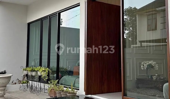 Rumah Baru Mewah Nan Nyaman 